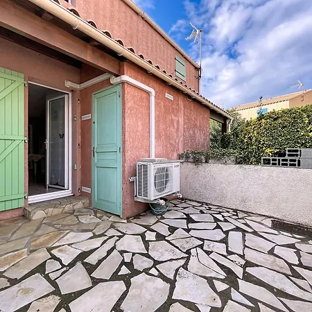 L'ulysse - 5pers - Climatisation - A 200 M *