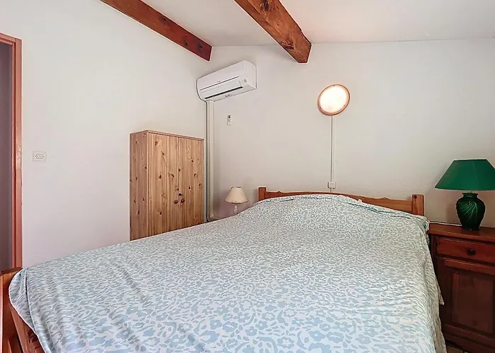 L'ulysse - 5pers - Climatisation - à 200 M Villa